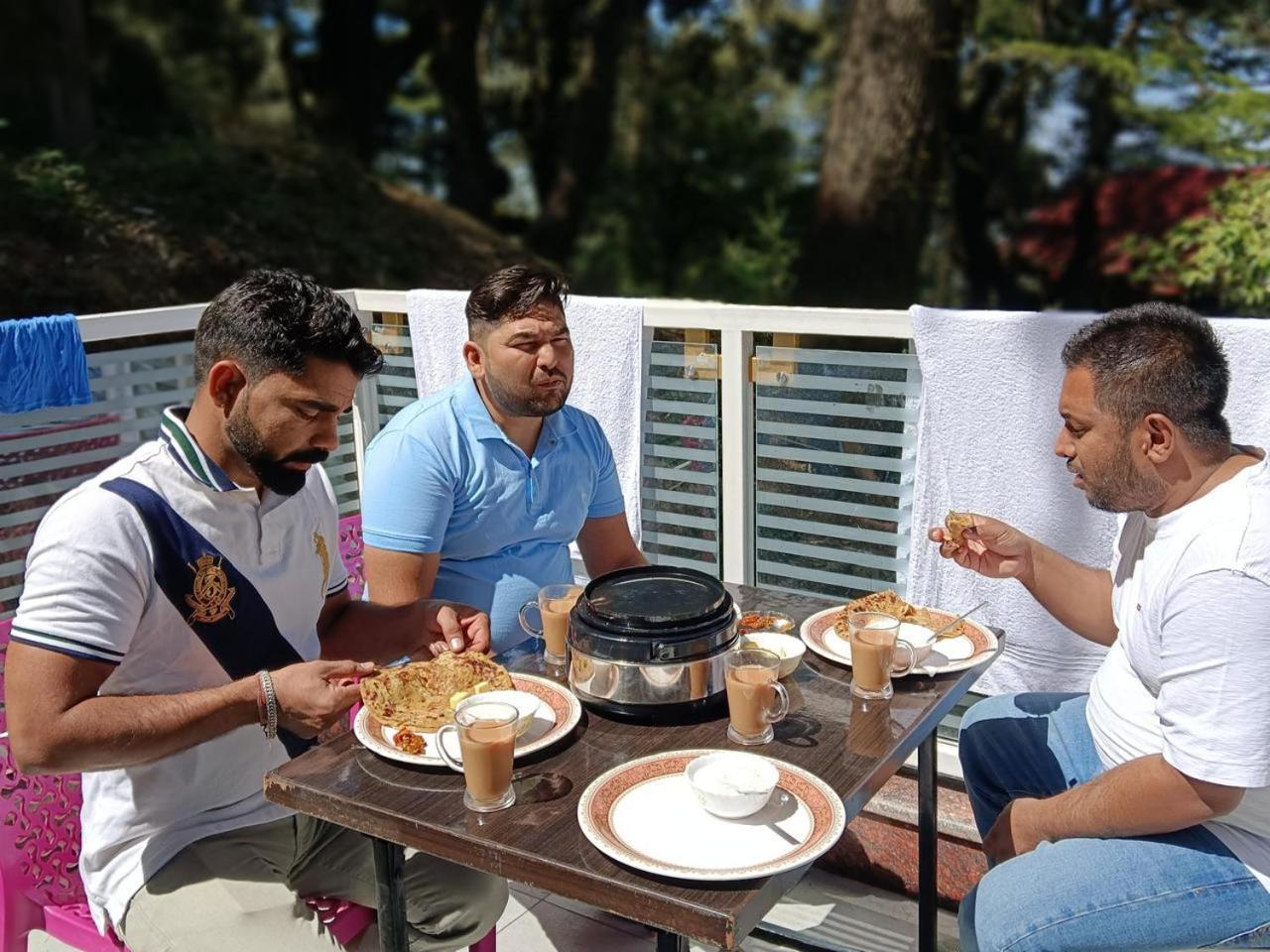 Hotel Jakhu Heights Shimla Bagian luar foto